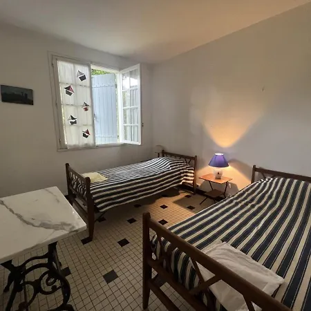Casa vacanze Maison Carcans-maubuisson, 4 Pieces, 7 Personnes - Fr-1-648-156